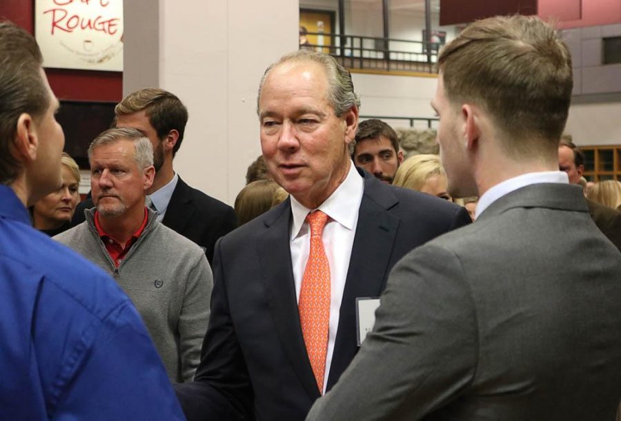 UCM+alumnus+and+Houston+Astros+owner+Jim+Crane+speaks+with+the+family+of+Mules+baseball+player+Michael+Bainbridge+at+the+First+Pitch+Banquet.