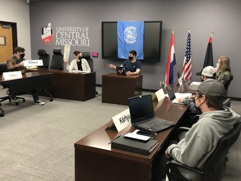 The team conducts a mini-simulation in the newly remodeled classroom for the Mock Trial, Speech and Debate, and Model UN teams. “We’re very grateful to the foundation and the donors for the remodel because it looks great and we’re really having fun having class in there,” Darlene Budd said. 