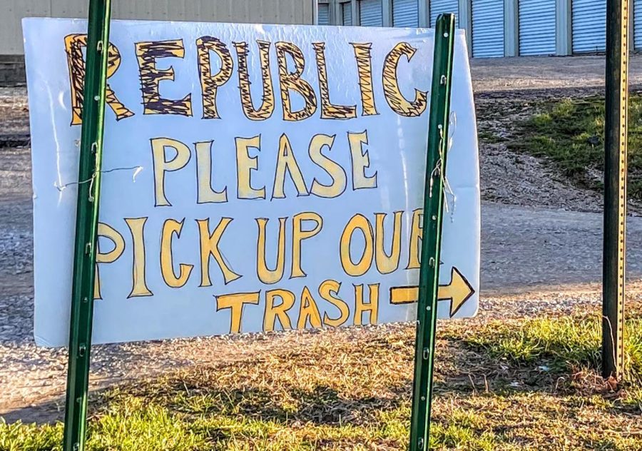 Republic is less familiar with the Warrensburg area compared to previous trash company Heartland Waste, which contributes to inconsistent service. While some people are experiencing difficulties getting their trash taken care of, other Warrensburg residents are not having issues. "I think a lot has to do with the individuals working the routes," Warrensburg resident Christine McLean Rogers, said.