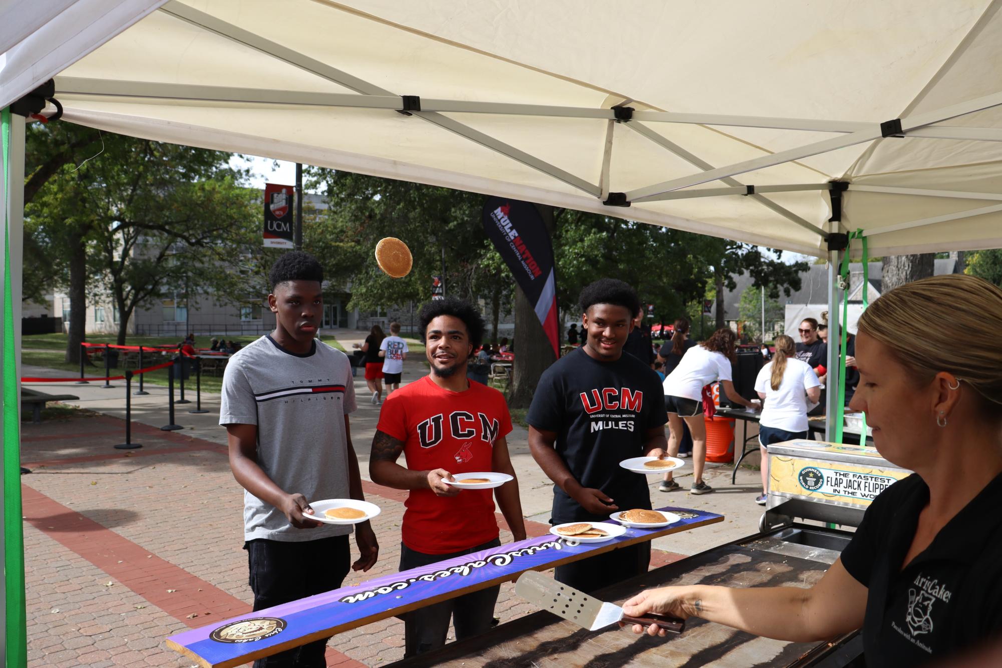 Families Reunite at Family Weekend Breakfast