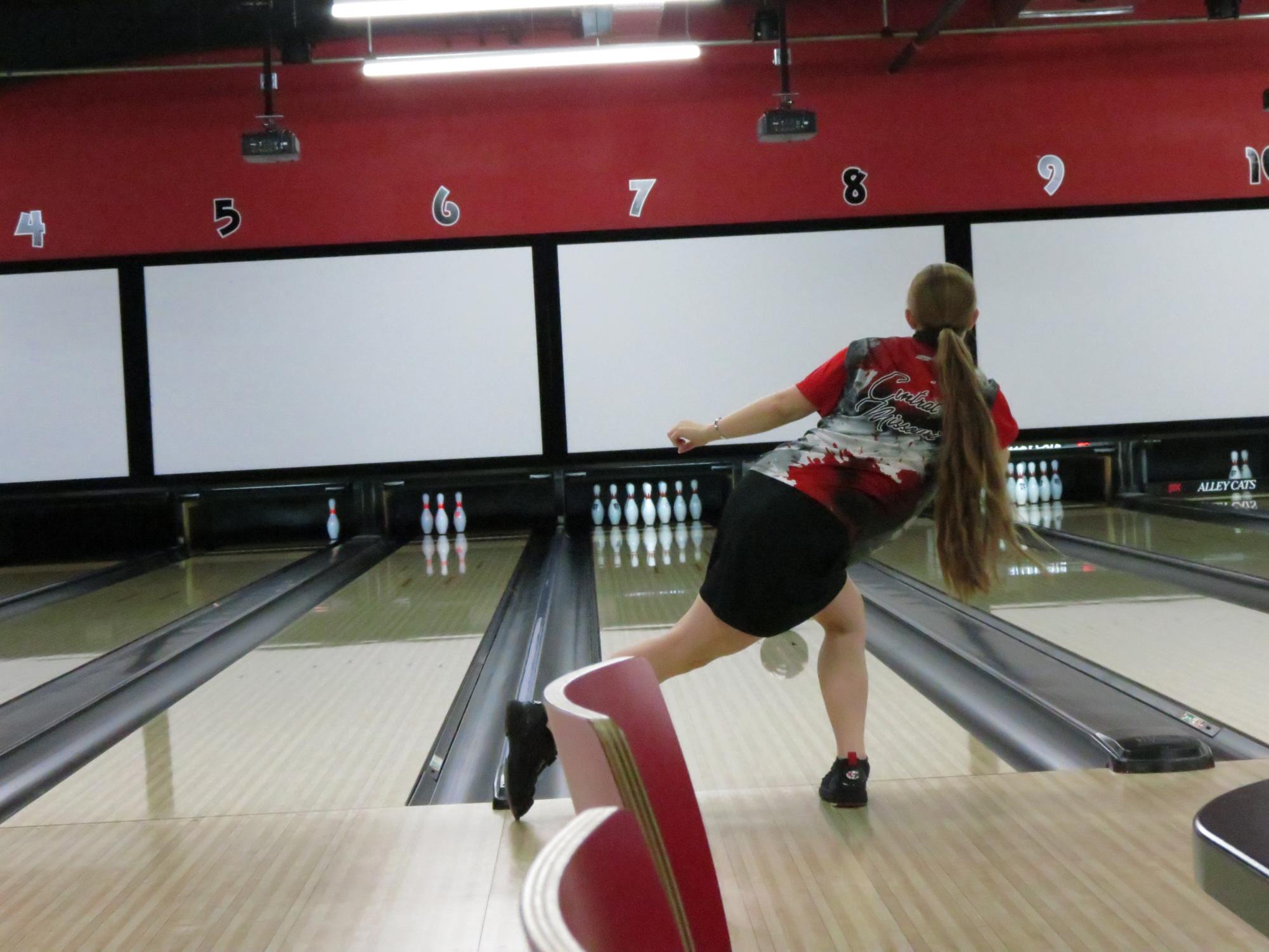 New Faces Roll into Jennies Bowling
